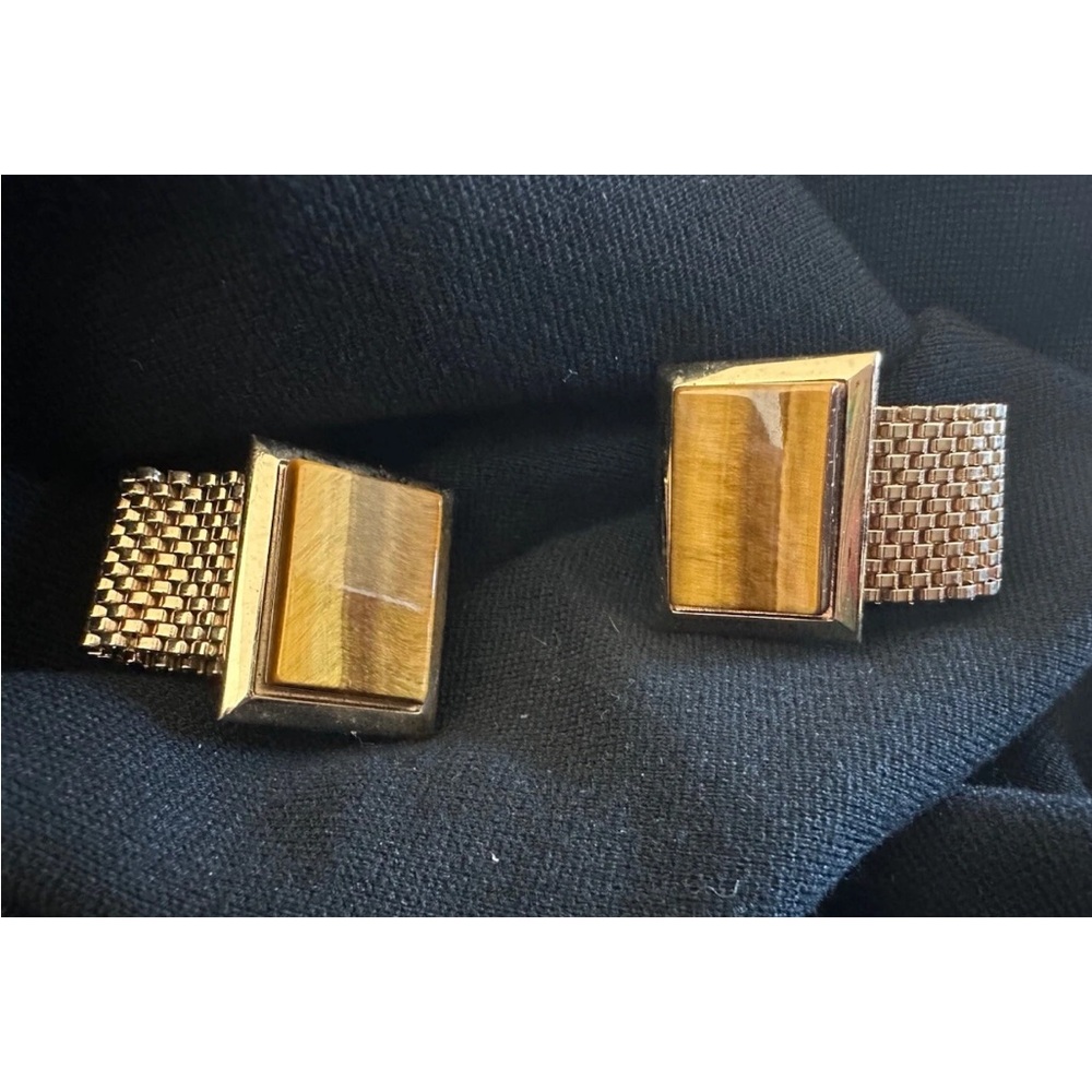 Elegant Gold and Brown tiger eye Cufflinks
